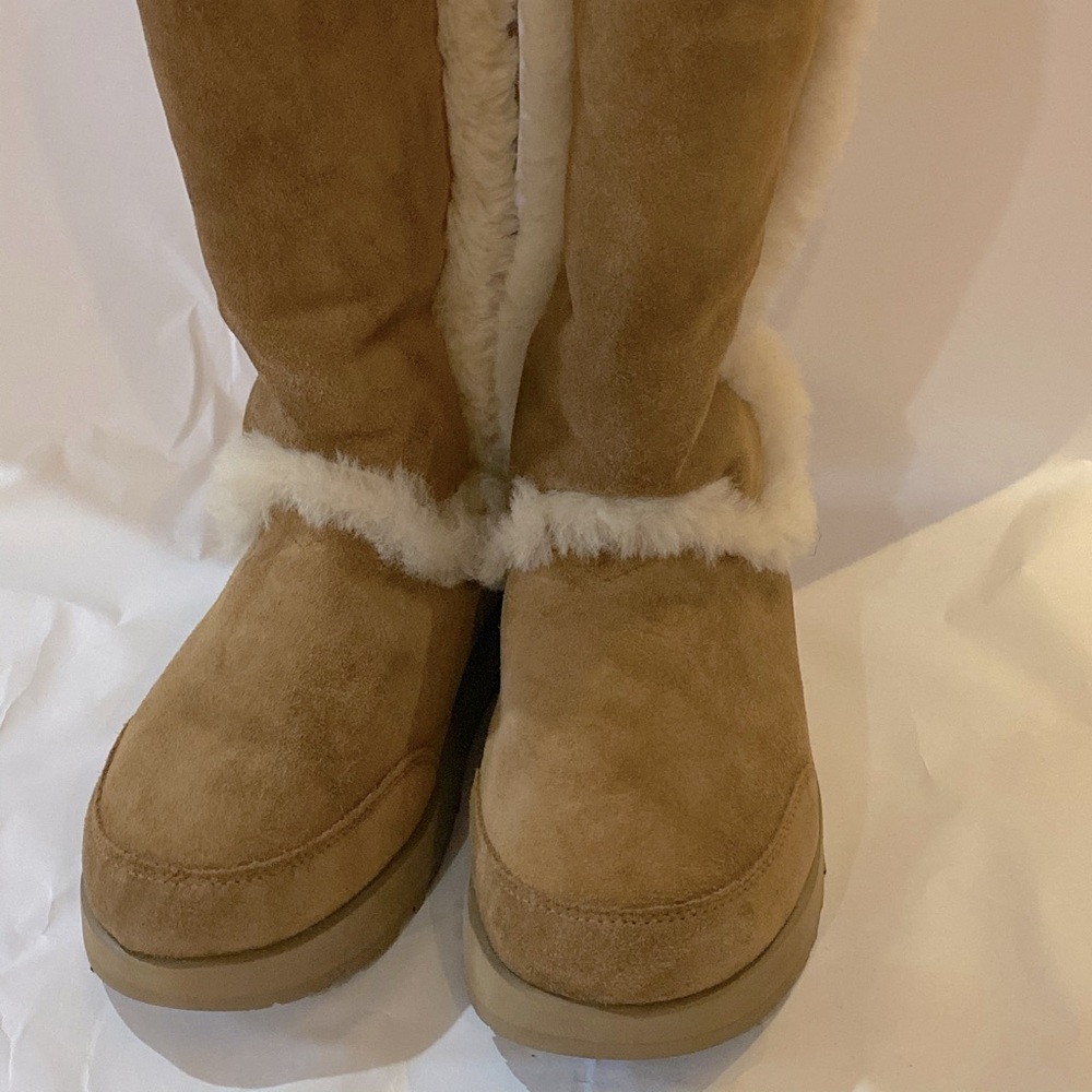 UGG Sundance Tall - Chesnut